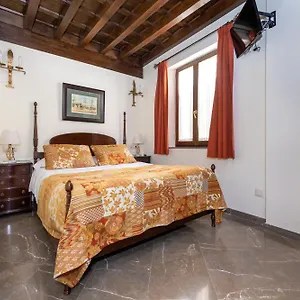  Apartment En Pleno Centro, Aljibe Rodrigo Del Campo 1c